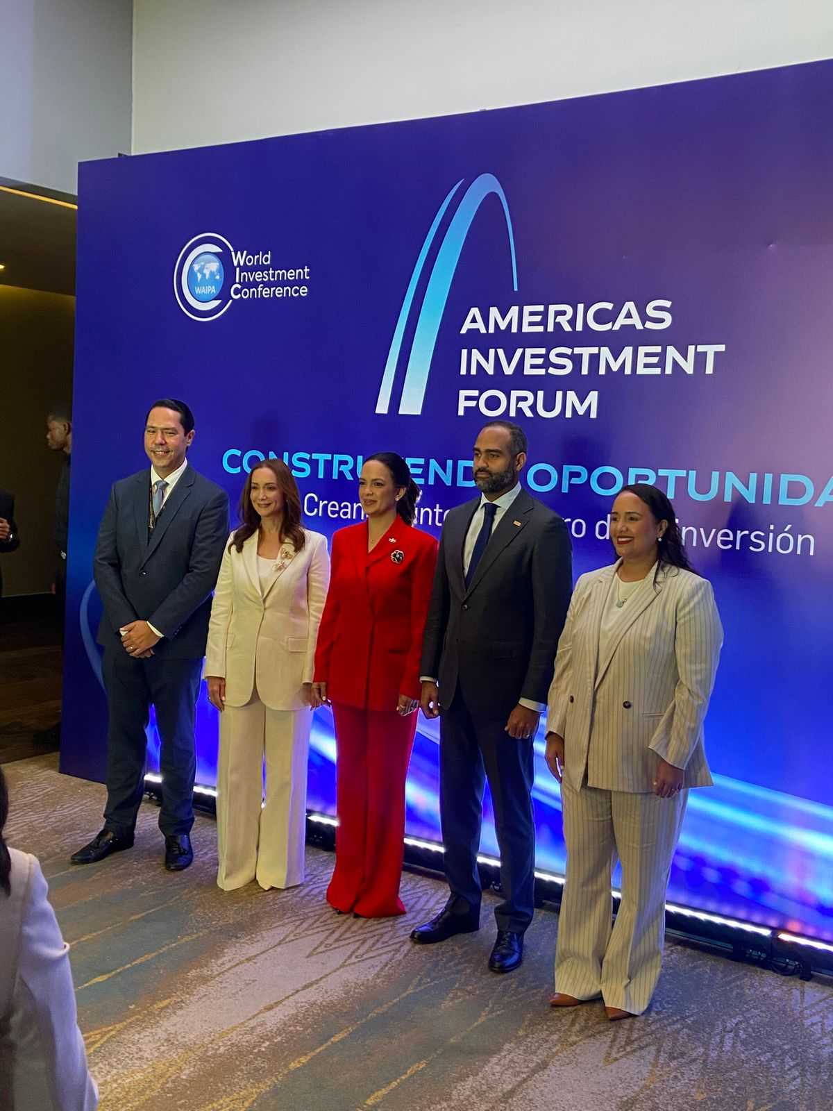 AIF_Panel-Group-Photo